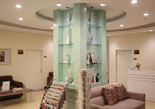 青島諾德醫(yī)學(xué)美容醫(yī)院等候室