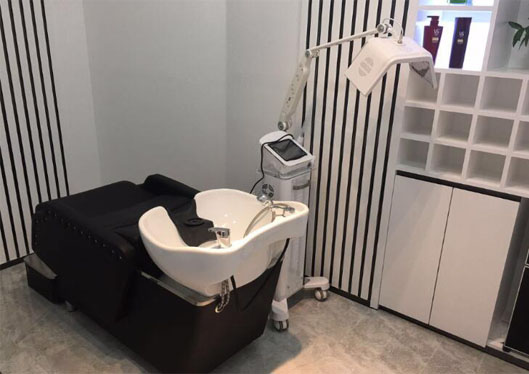 深圳青逸植發(fā)洗頭區(qū)