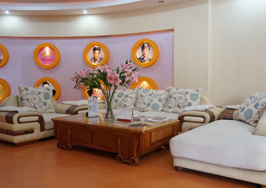 天津南開歐菲整形美容醫(yī)院休息區(qū)域