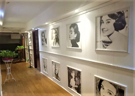 銅仁韓美時光整形醫(yī)院走廊