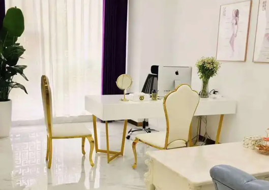 銅仁夢想醫(yī)療美容咨詢室