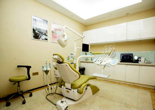 南京金鉑利口腔門診部無菌凈化的手術室