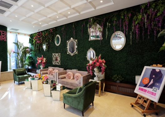 沈陽伊美爾醫(yī)療美容醫(yī)院等候區(qū)